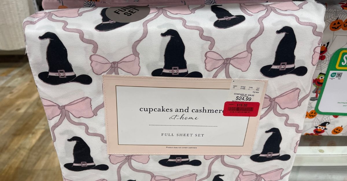 cupcakes and cashmere sheet set