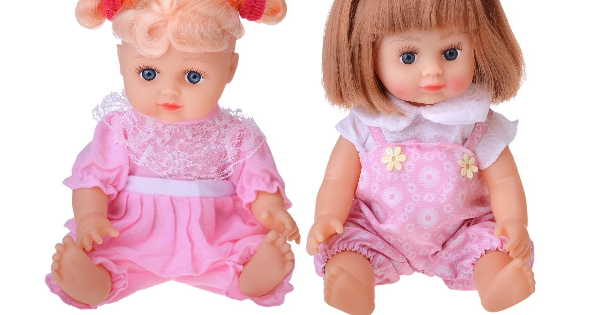 girls dolls sitting 