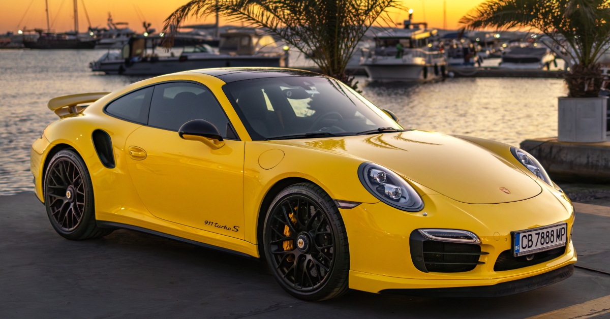 yellow porsche 911 turbo s