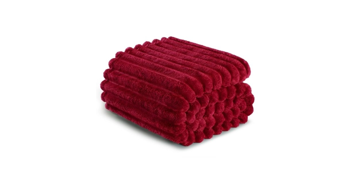 fleece throw blanket