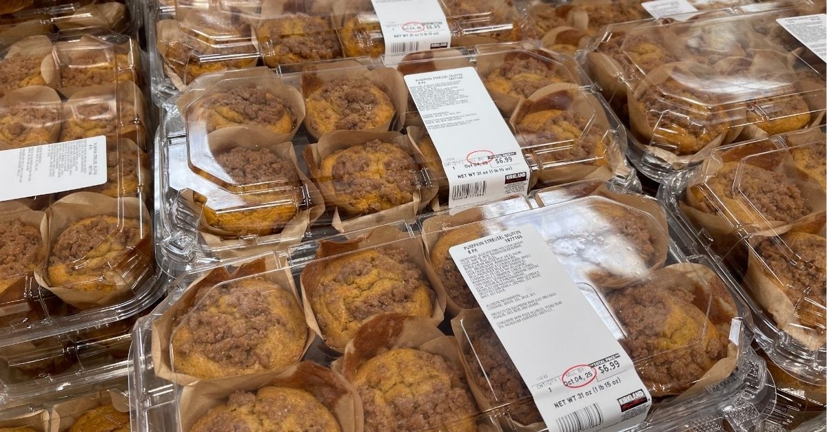 pumpkin streusel muffins