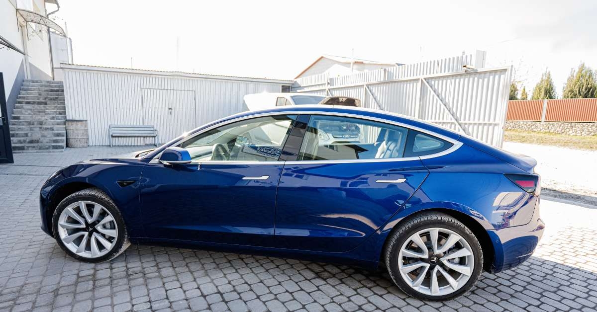 blue tesla model