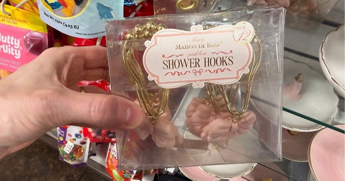 maison de base shower hooks
