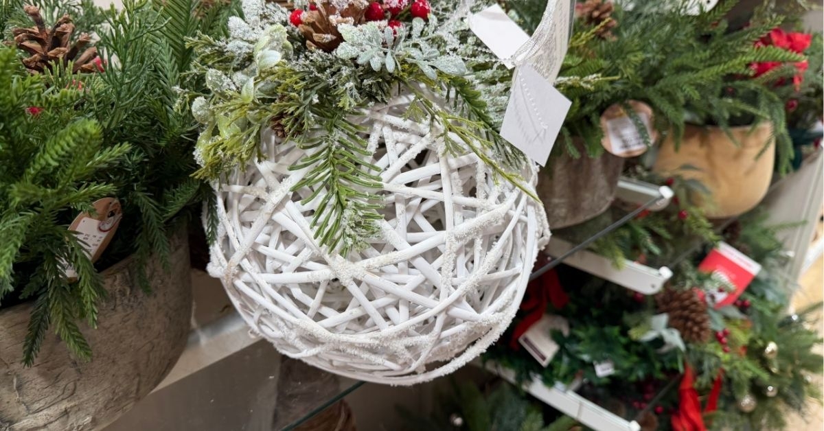 holiday floral decor