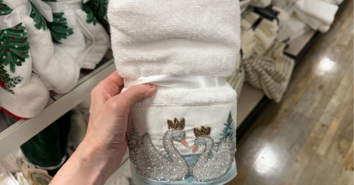 tinsel fir hand towels
