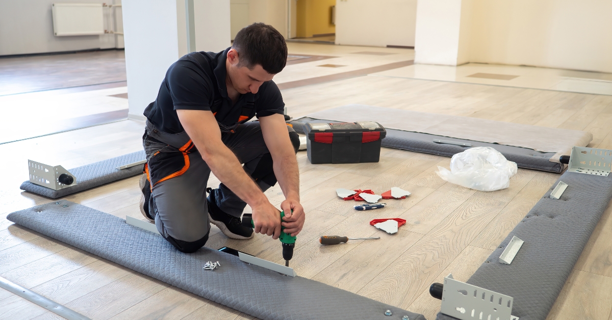 Carpenter make bedroom furniture