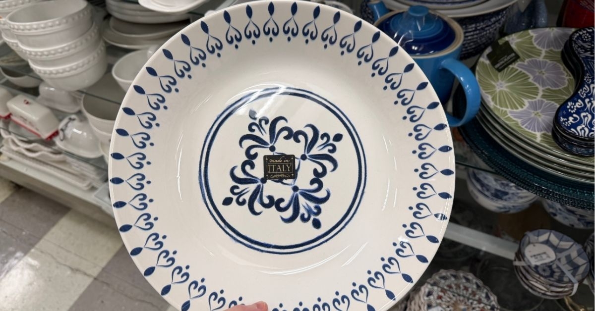 ceramiche italia serving bowl