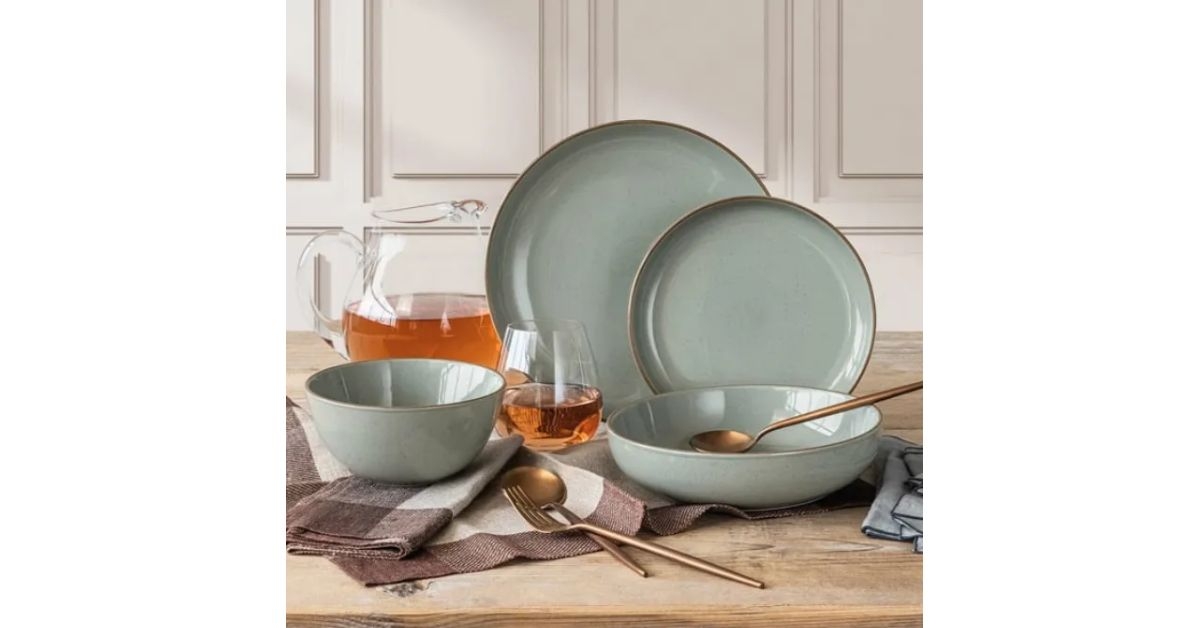 over&back Options 16-piece Dinnerware Set