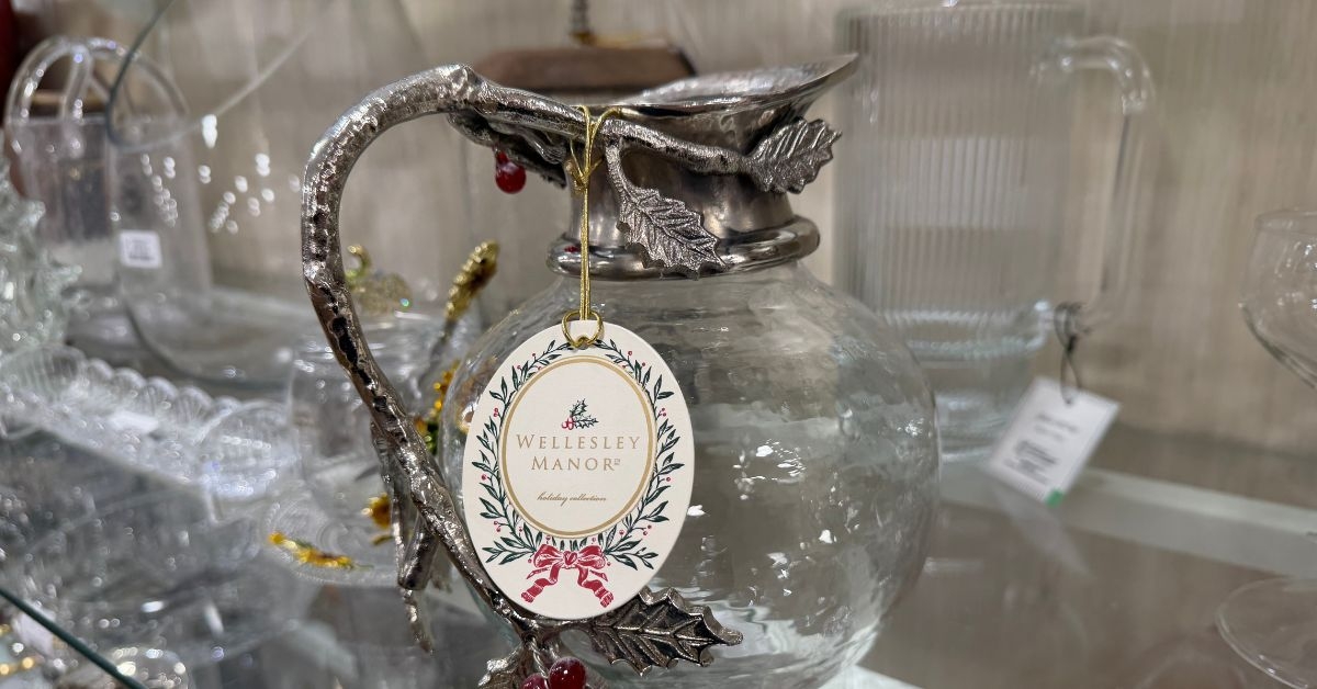 wellesley manor pitcher