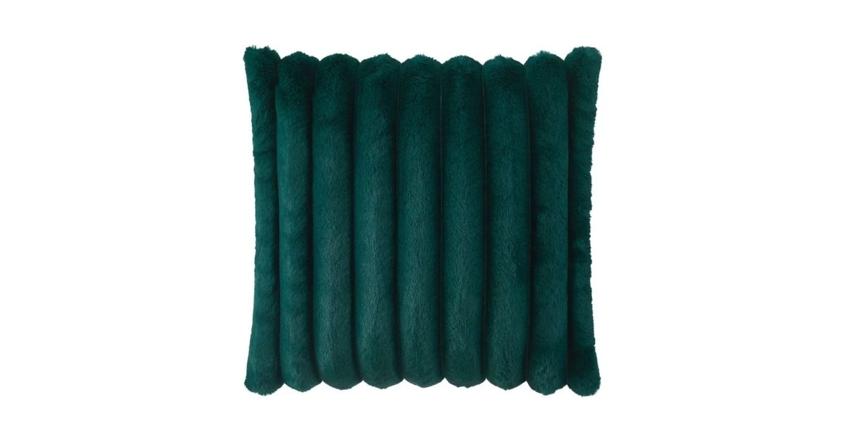 green ribbed pillow
