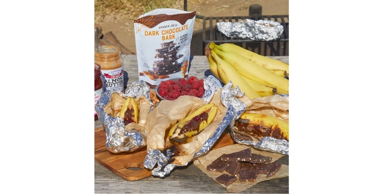 dark chocolate bark with almond pretzel sea salt