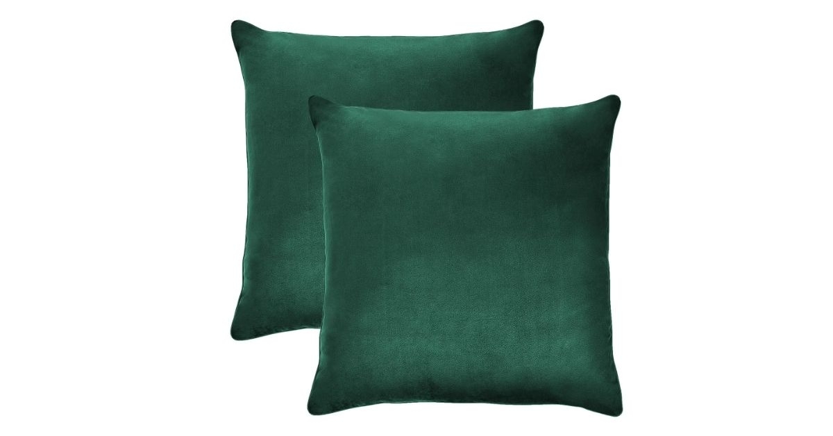 decorative pillows