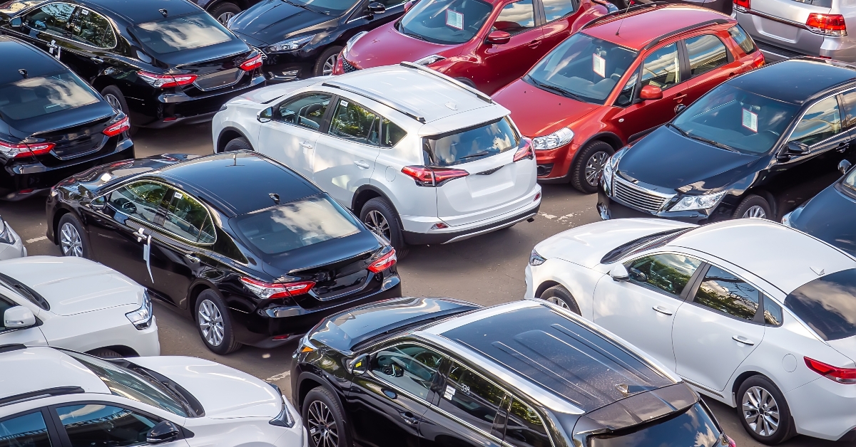 lots of cars in the car park