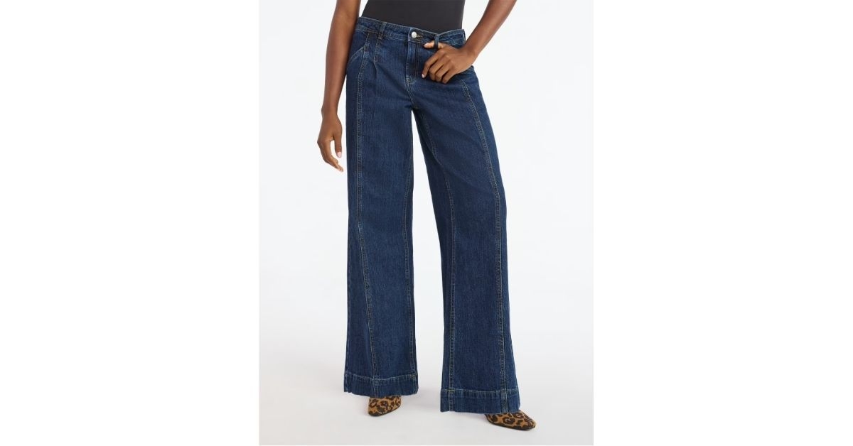 scoop pleated wide leg jeans