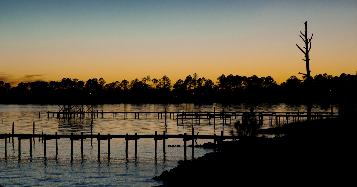 sunset on arnica bay in lillian alabama