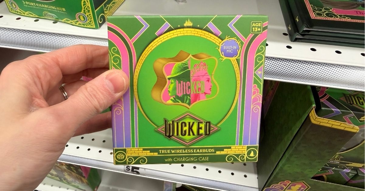 wireless earbuds with charging case