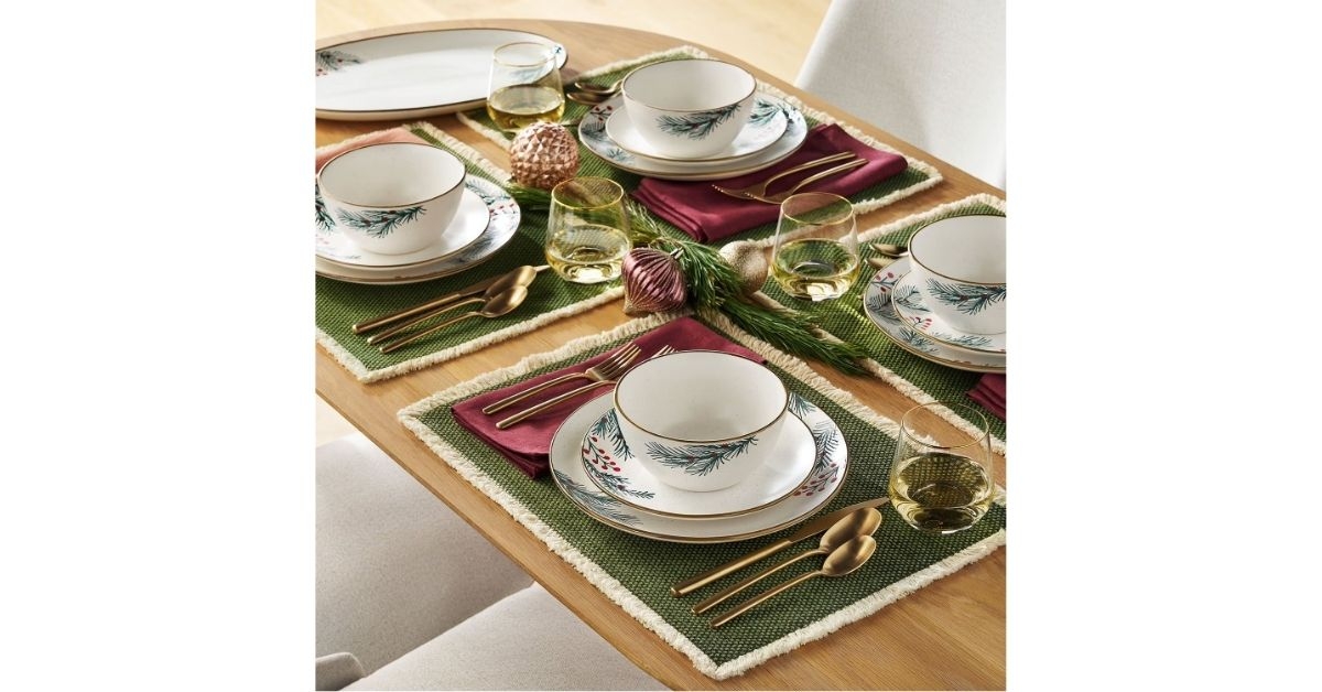 stoneware holiday dinnerware set