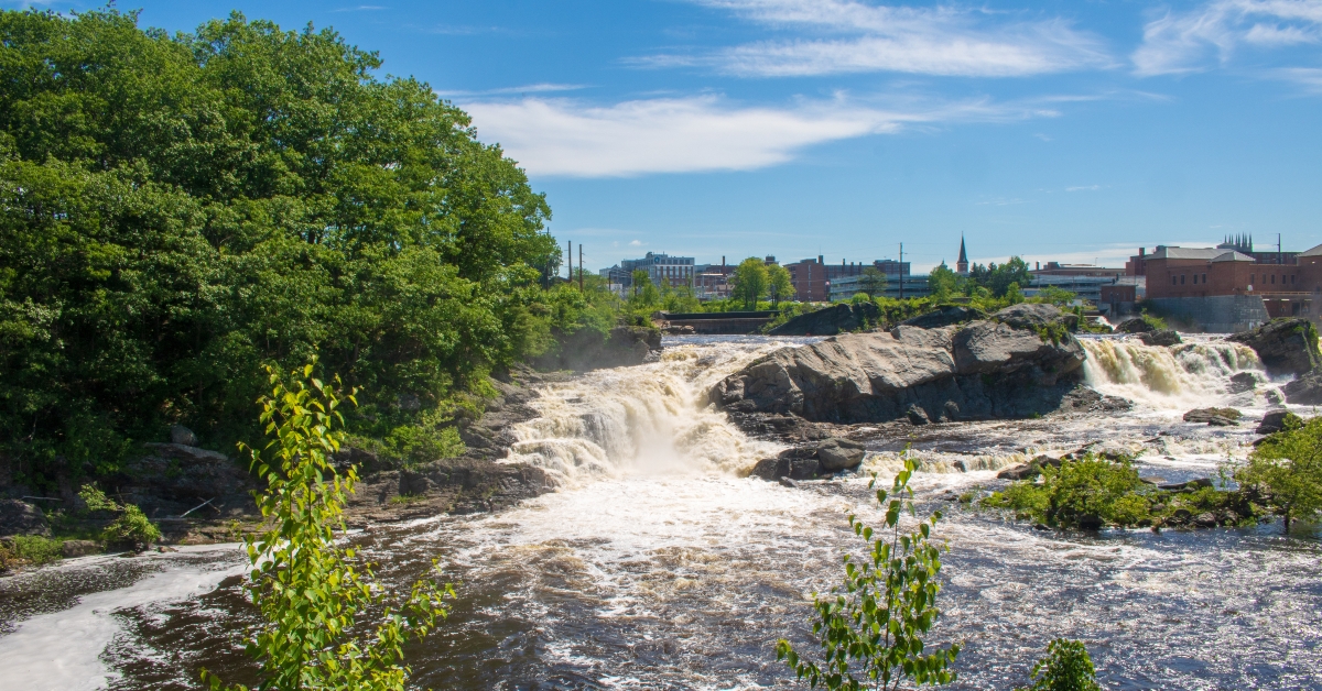 side view of lewiston falls