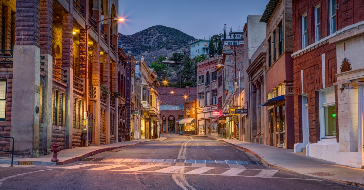 old town bisbee arizona at night