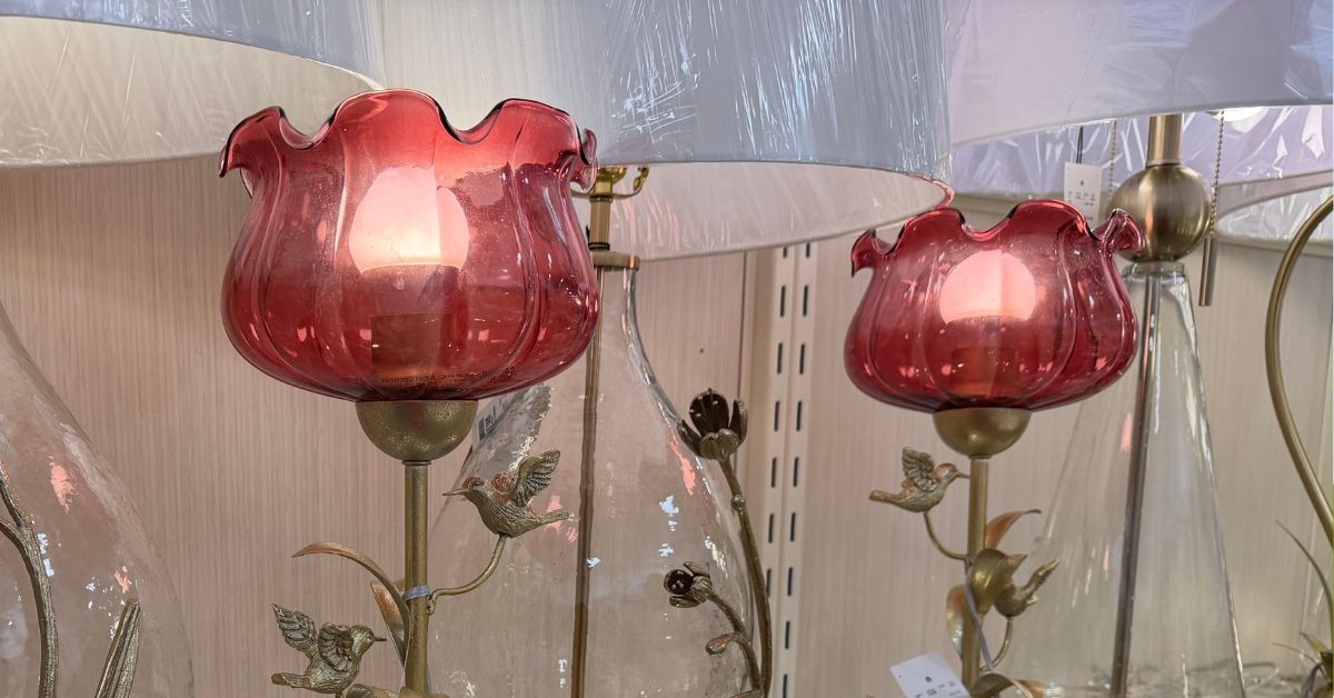 decorative table lamp