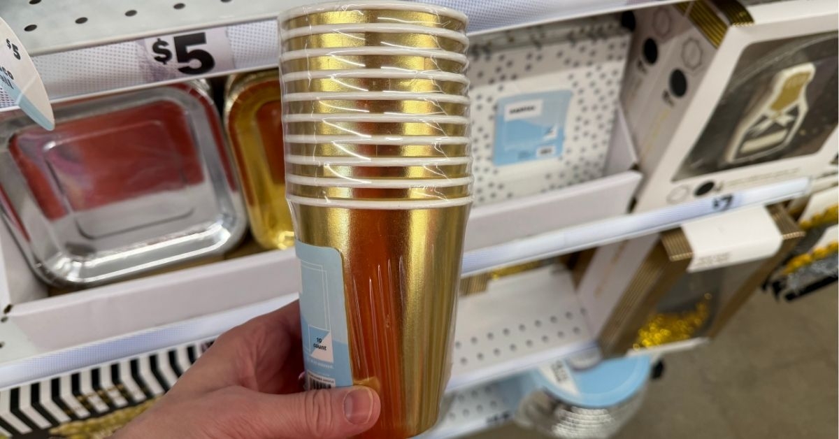 gold paper cups