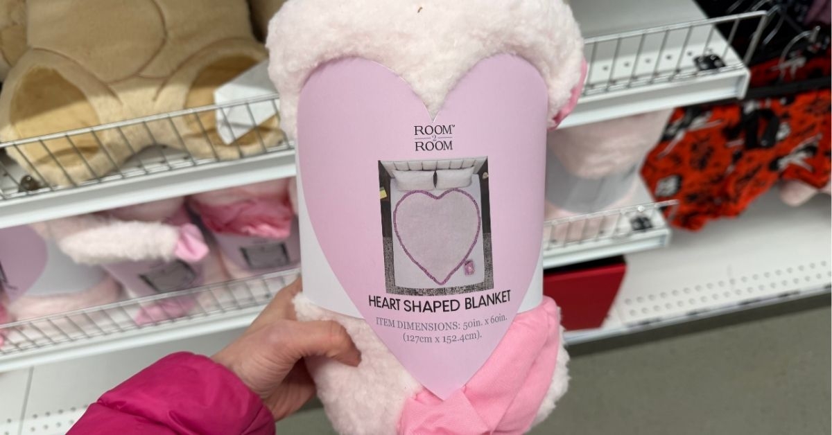 heart shaped blanket