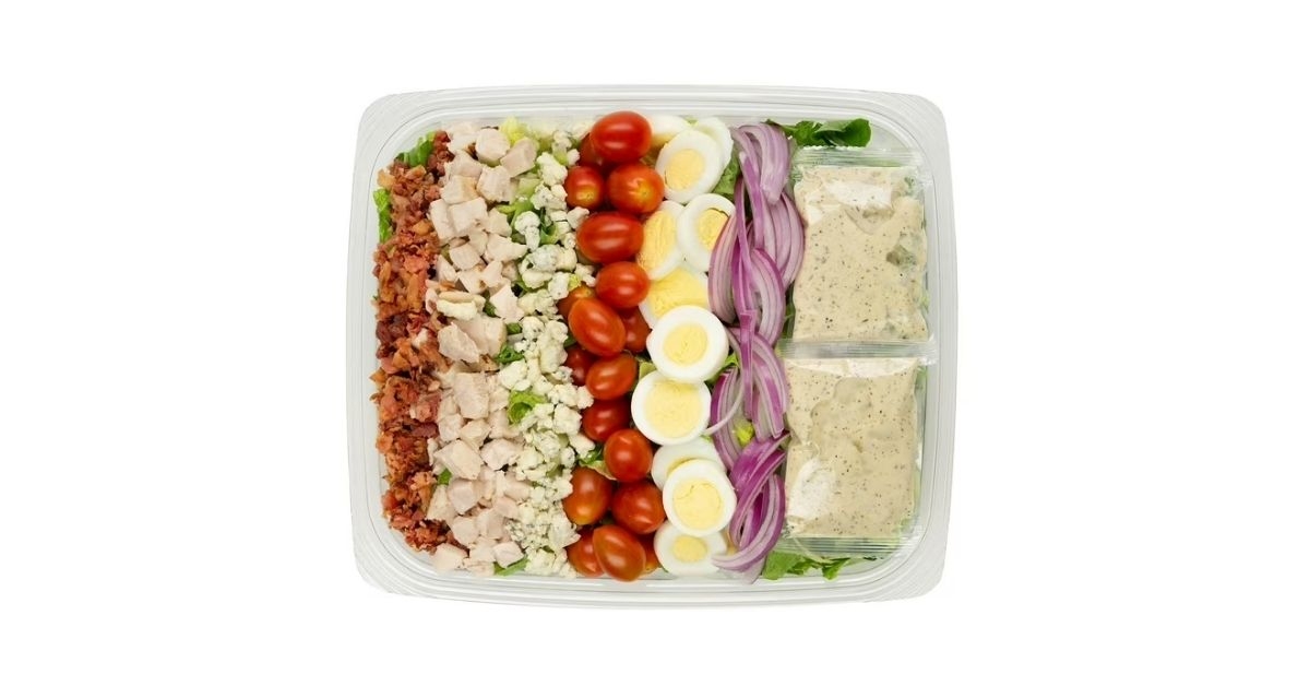 cobb salad with grilled chicken