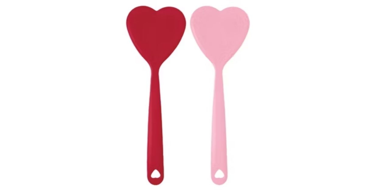 mini heart shaped spatulas