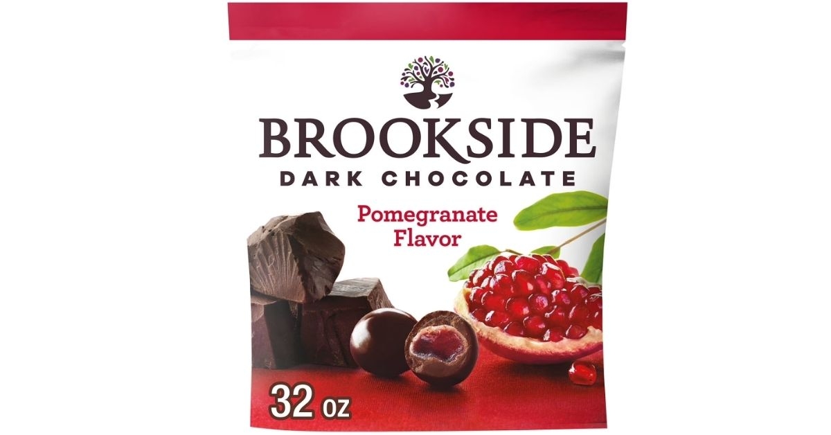 dark chocolate and pomegranate snacks