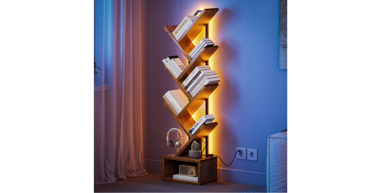 floor lamp with integrated led shelving
