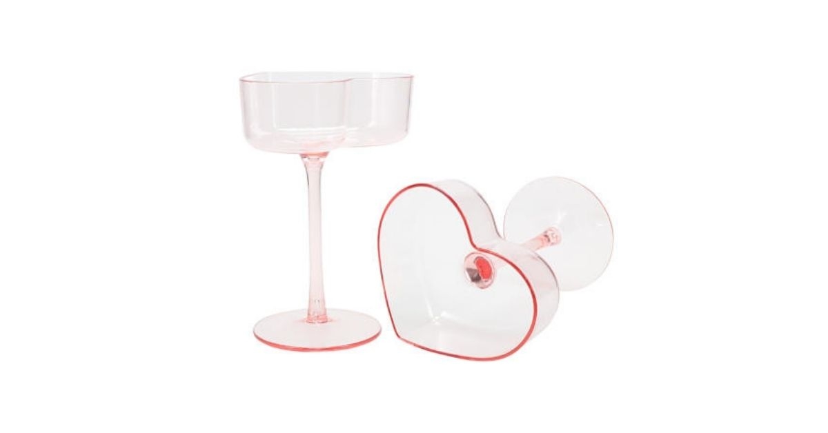 plastic heart cup