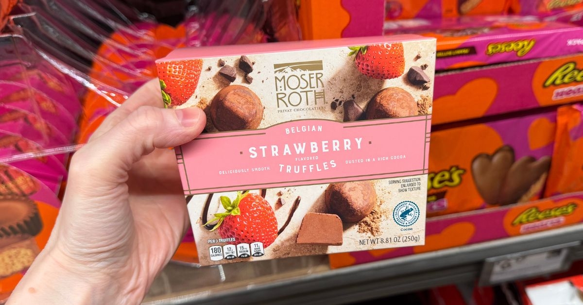 strawberry dusted truffles