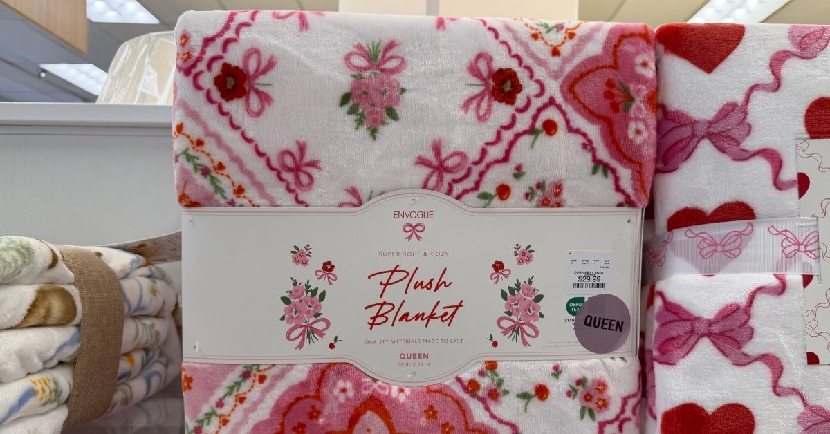 homegoods envogue plush blanket
