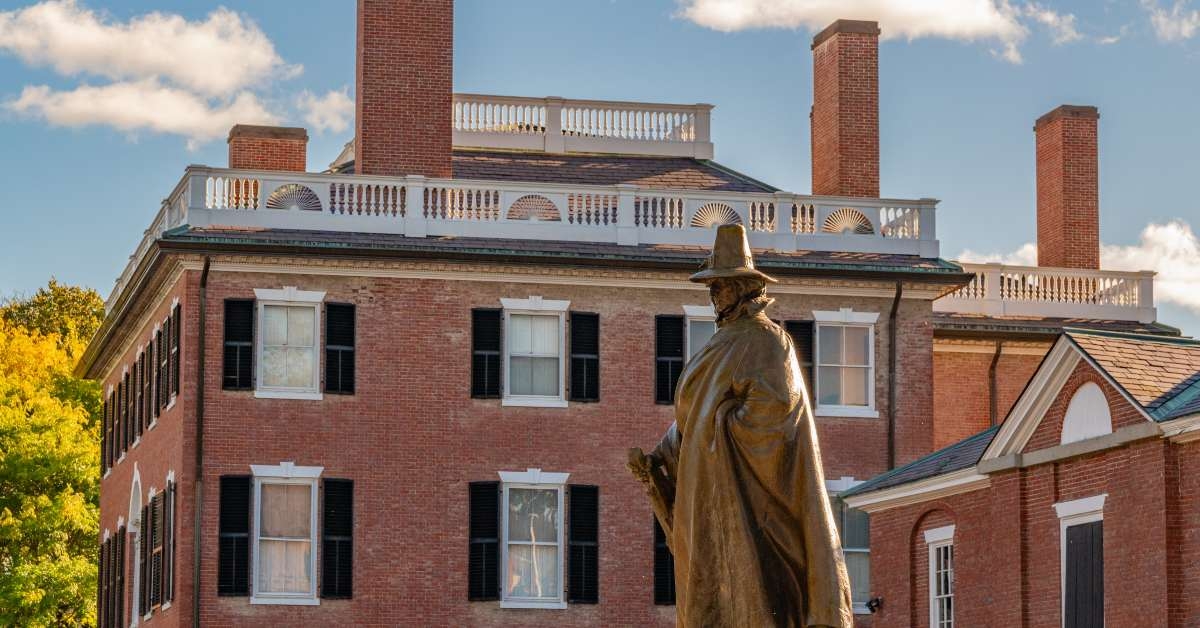 iconic witch statue in salem massachusetts 