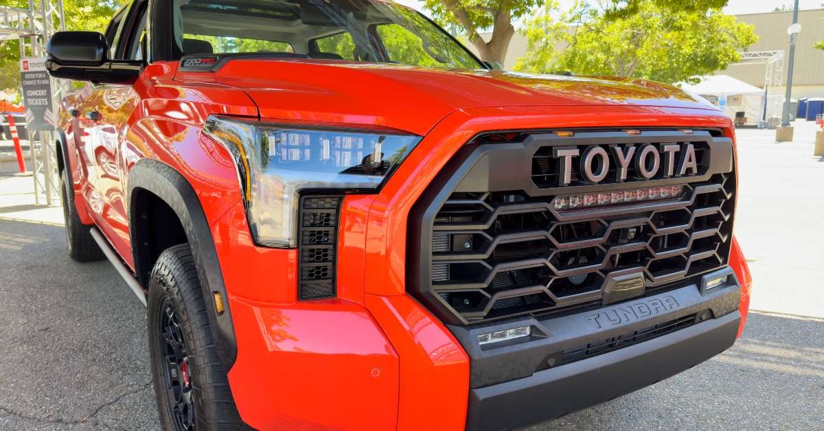 2024 toyota tundra full size