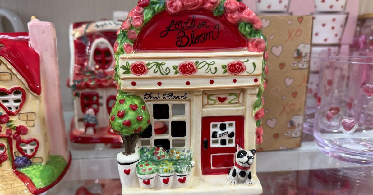 tabletop decor candle house