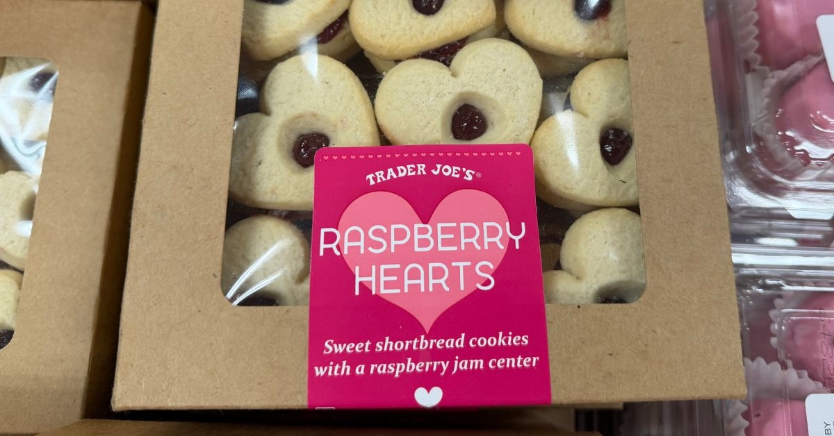 raspberry heart cookies