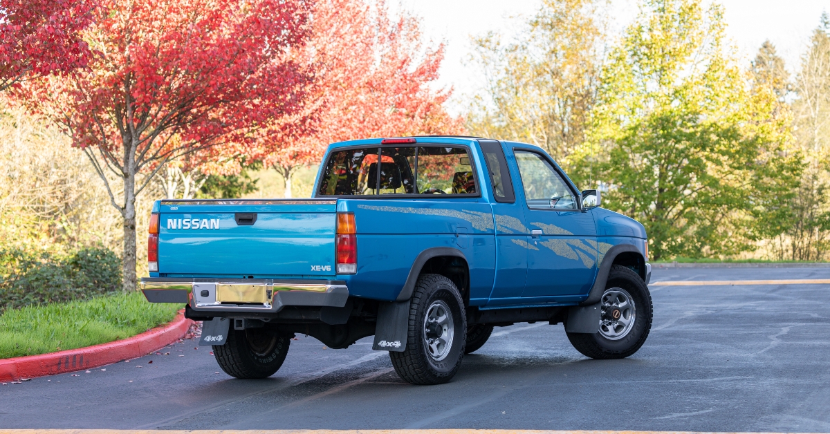 old blue nissan frontier