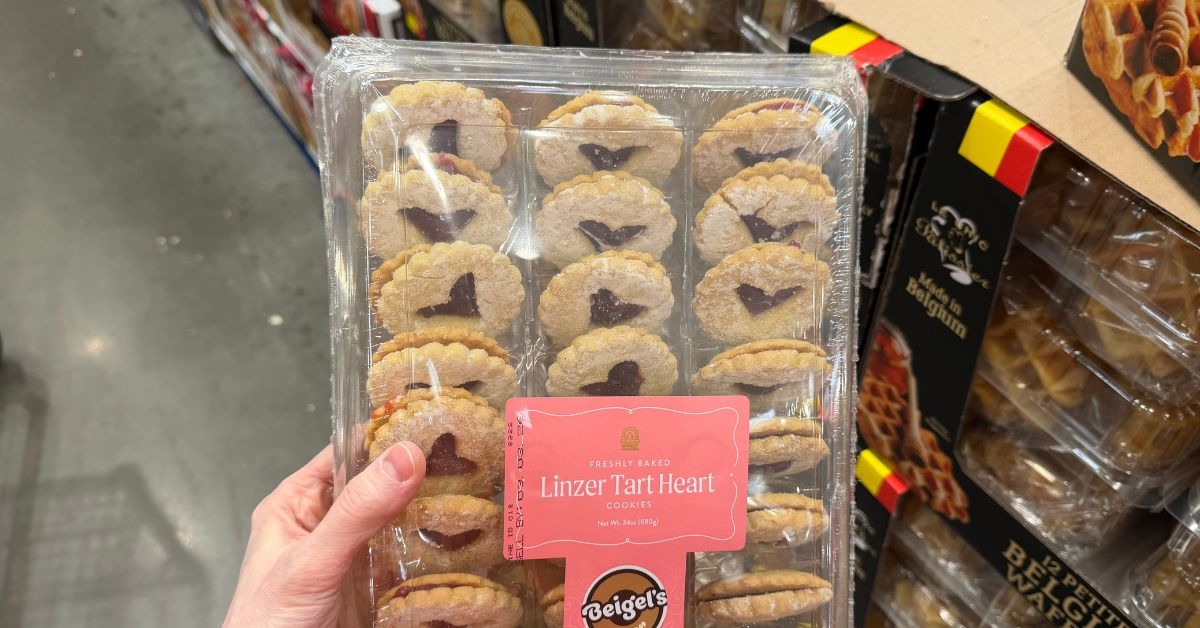 beigels linzer tart hearts