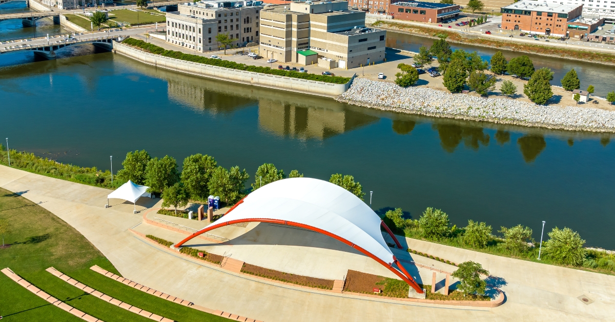 aerial view of cedar rapids