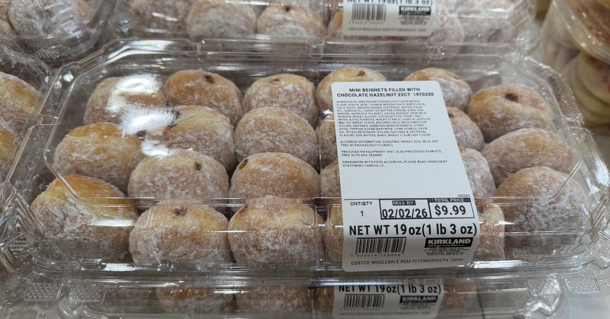 mini chocolate hazelnut beignets