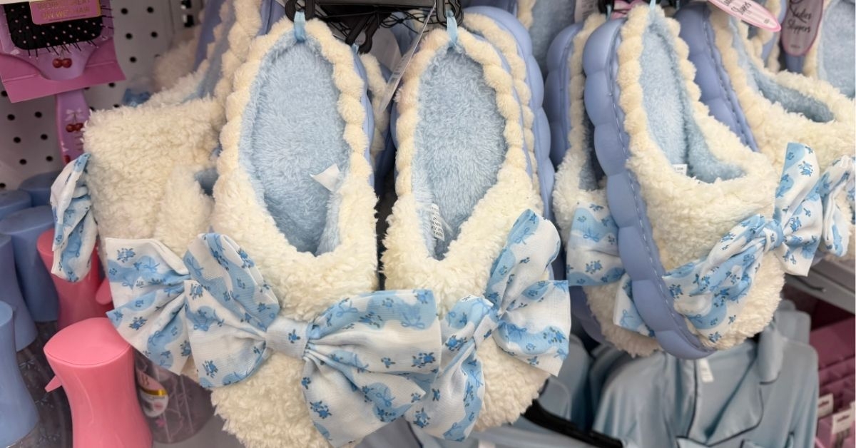 ladies bow slippers