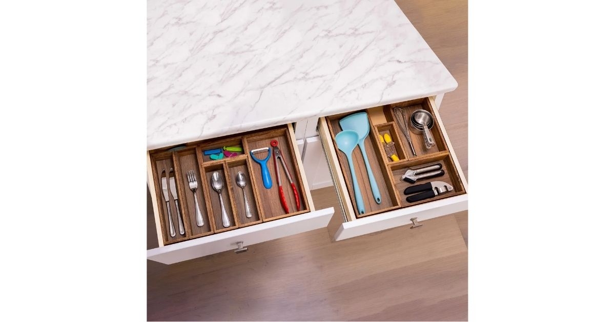 seville classics acacia box set