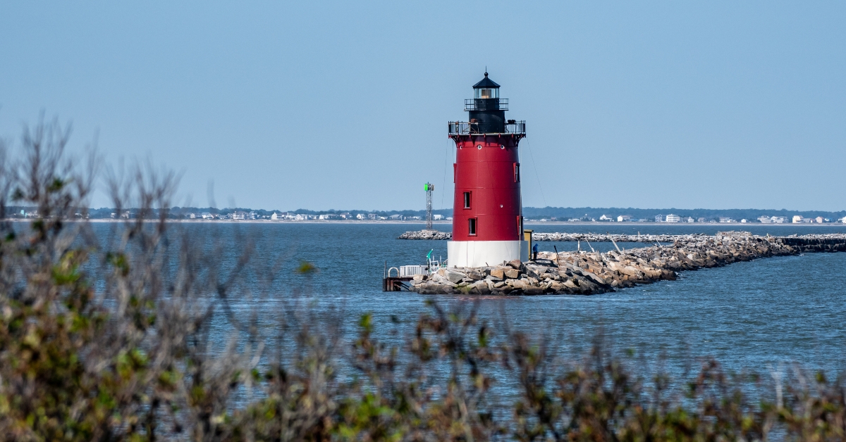 delaware breakwater east end light