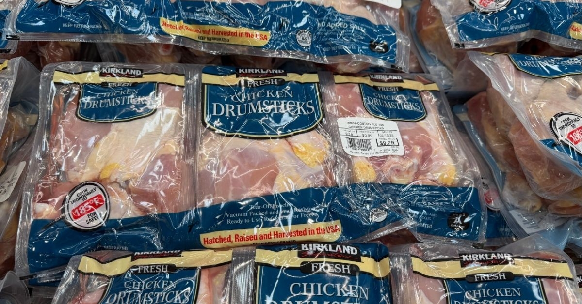 fresh chicken drumsticks