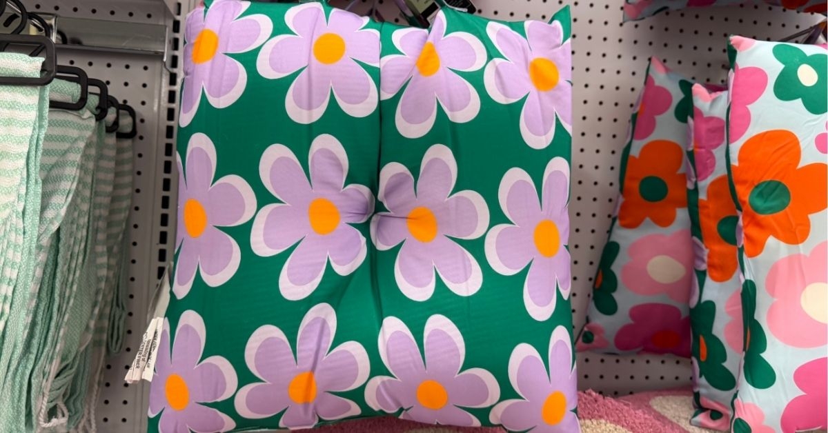 printed outdoor cushion