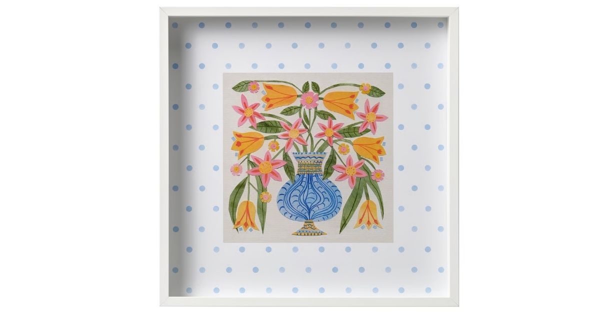 sannahed frame with poster