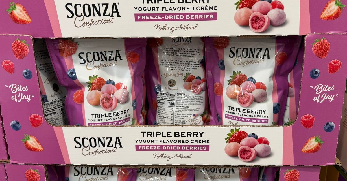 sconza yogurt flavored creme freeze dried berries
