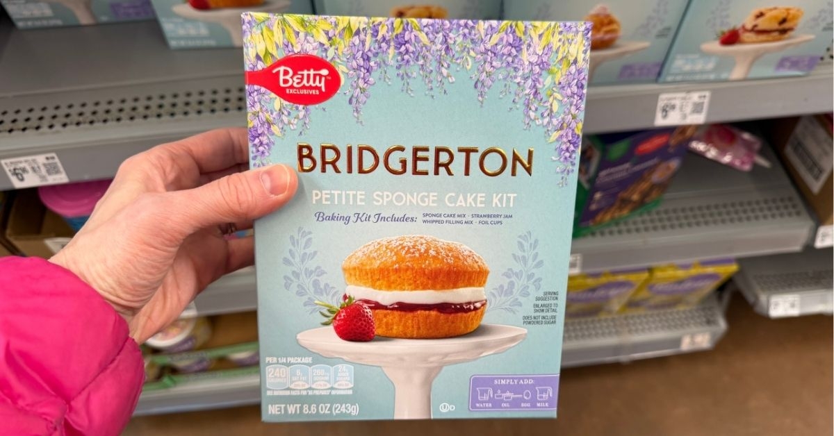 bridgerton petite sponge cake kit