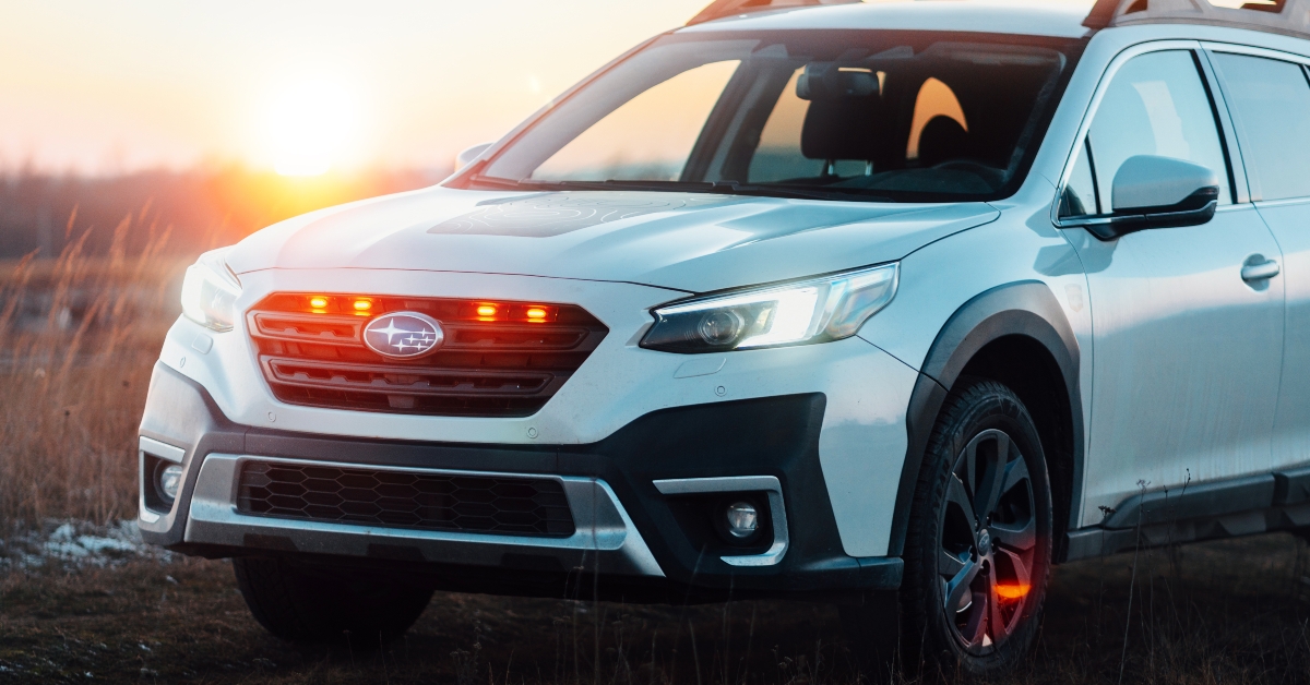 Japanese SUV Subaru Outback 2.5 in white color